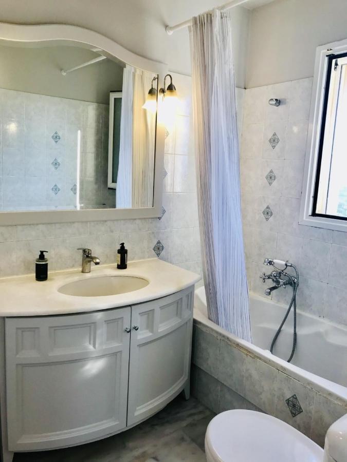 Apartment Beautiful Maisonette With A View To The Mountains And The Sea Agia Marina (Attica)