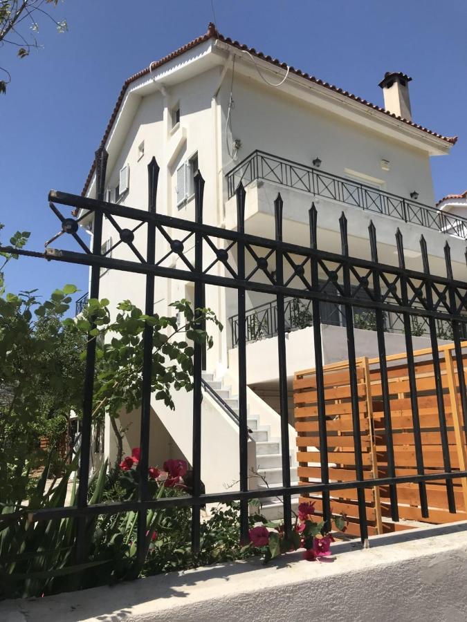 Beautiful Maisonette With A View To The Mountains And The Sea *
