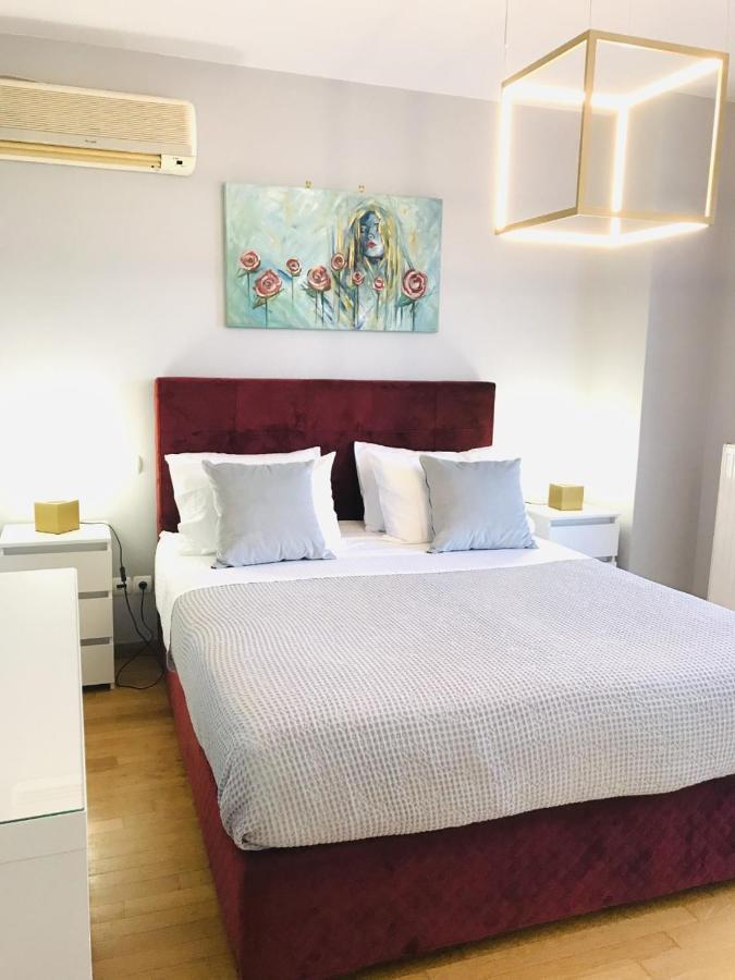 Beautiful Maisonette With A View To The Mountains And The Sea Apartment *